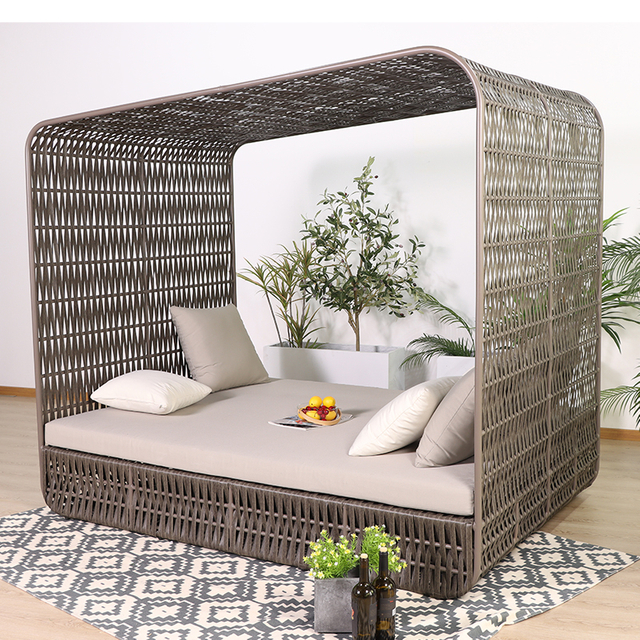 Resort Luxury Woven Outdoor Daybed Furniture