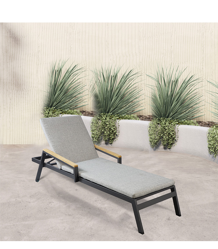 PE Rattan Chaise Lounge (5)