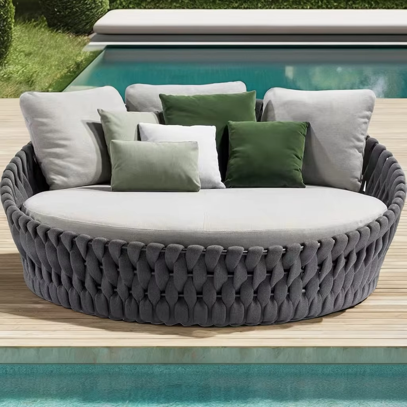 Patio Round Daybed sunbed