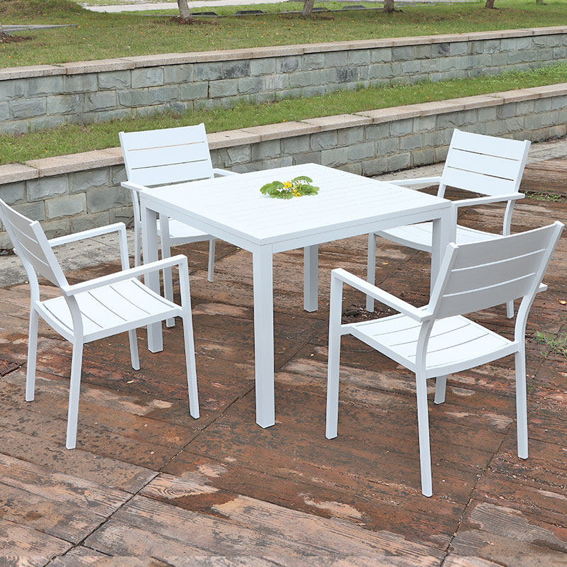 Aluminum Dining Table And Chair Set （1 Table）