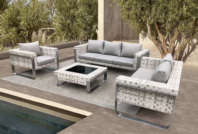 Customized Stylish Courtyard Outdoor Rattan Sofa