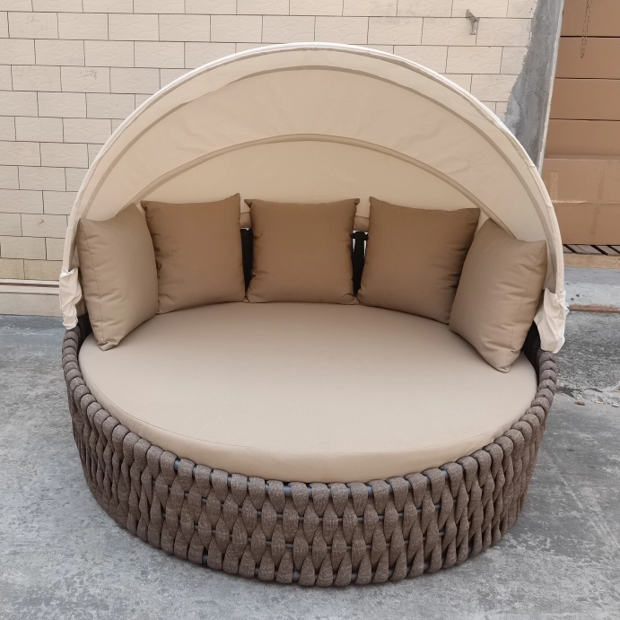 Patio Round Daybed sunbed