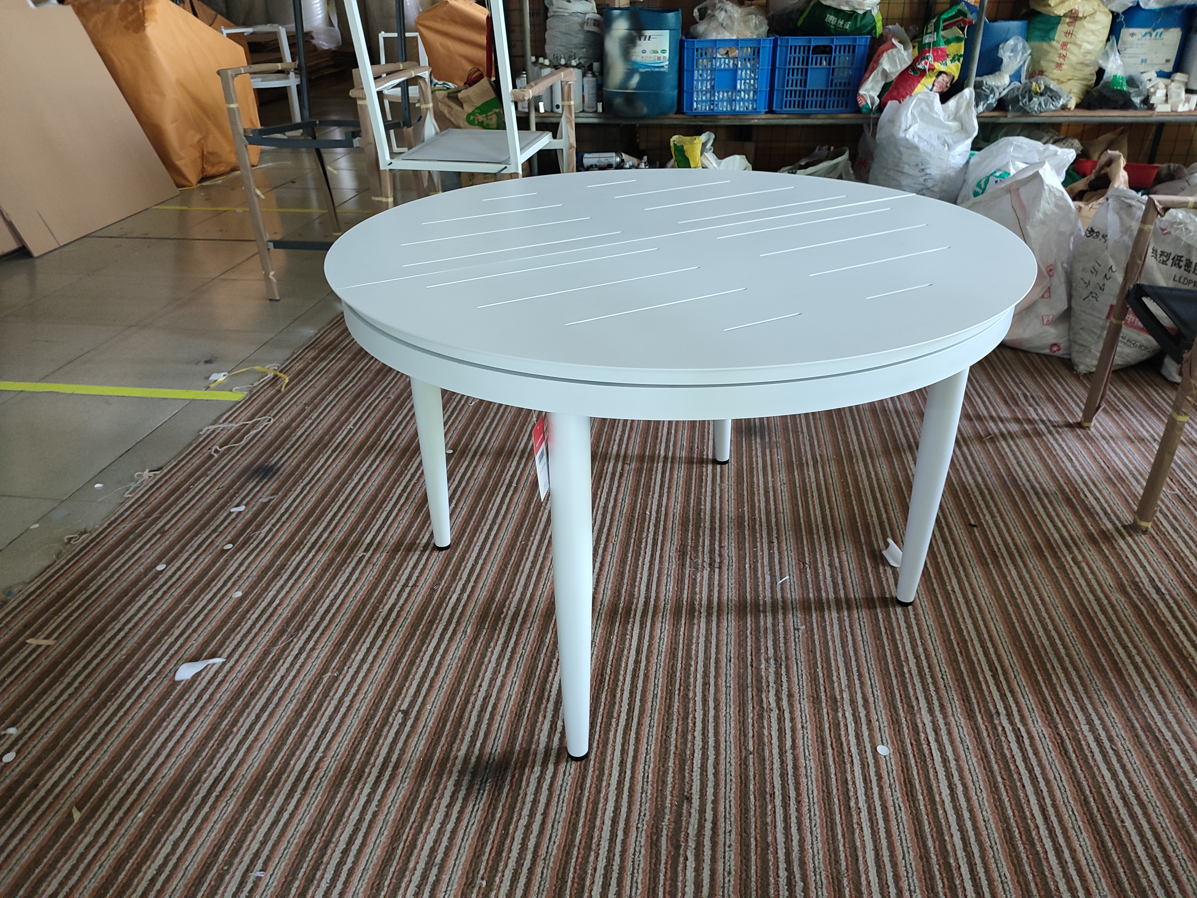 Round Extension Aluminum Outdoor Table