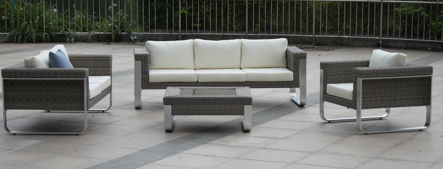 Customized Stylish Courtyard Outdoor Rattan Sofa