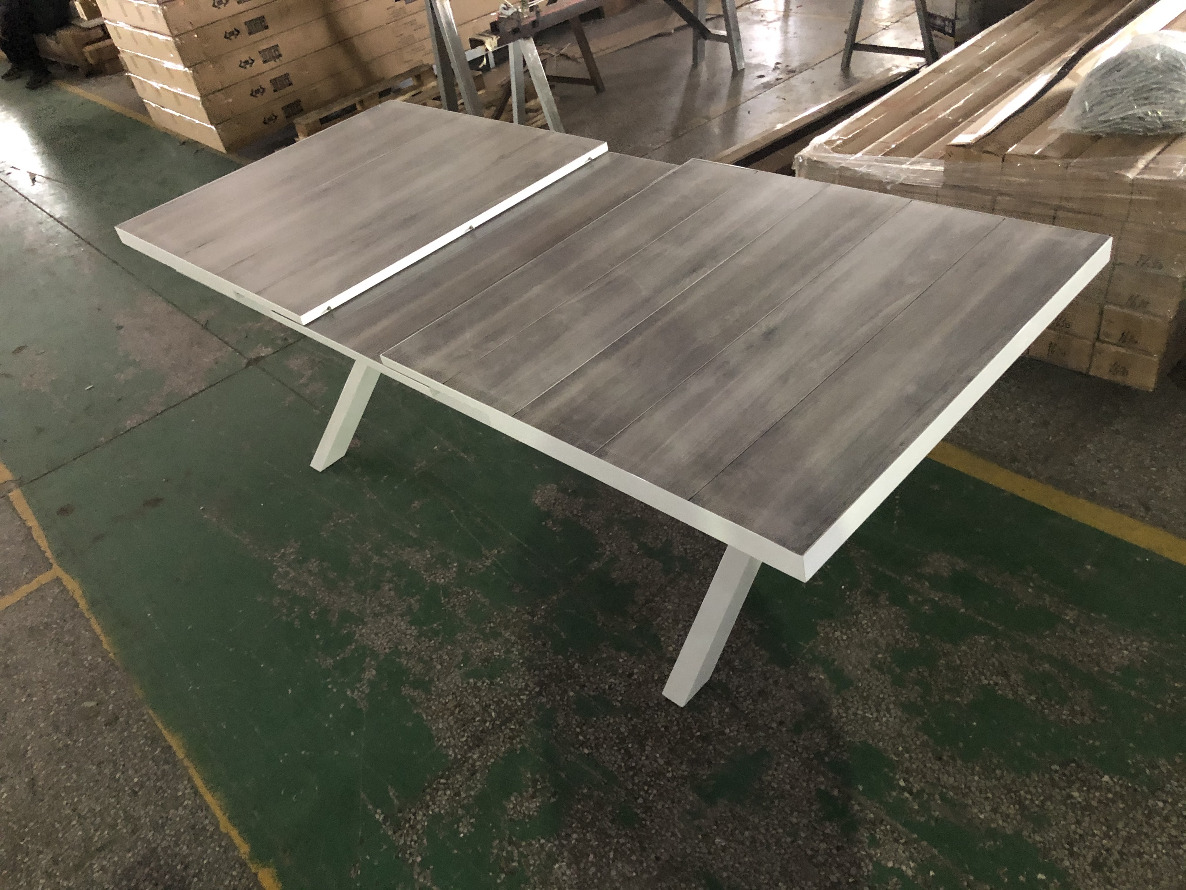 Extension Metal Outdoor Dining Table