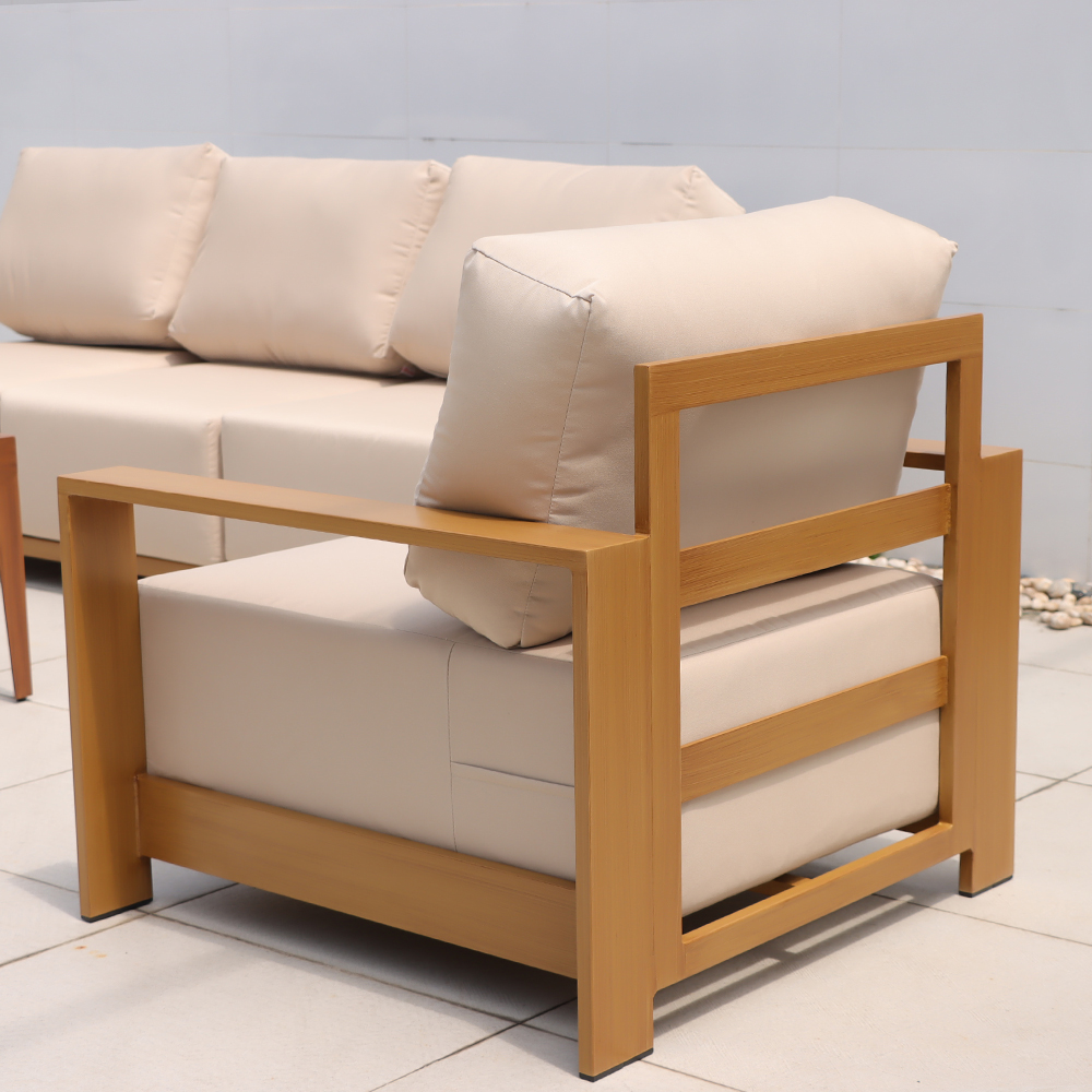 Luxury Modern Outdoor Aluminum Sofa Chair Set with Waterproof Cushion