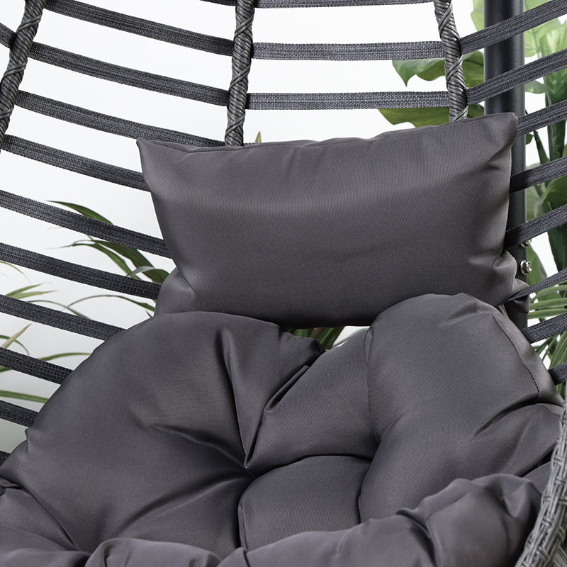 Outdoor Patio Folded Wicker Rattan Lounge Chair with Stand
