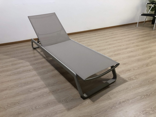 Hotel Modern Patio Chaise Lounge for Sale