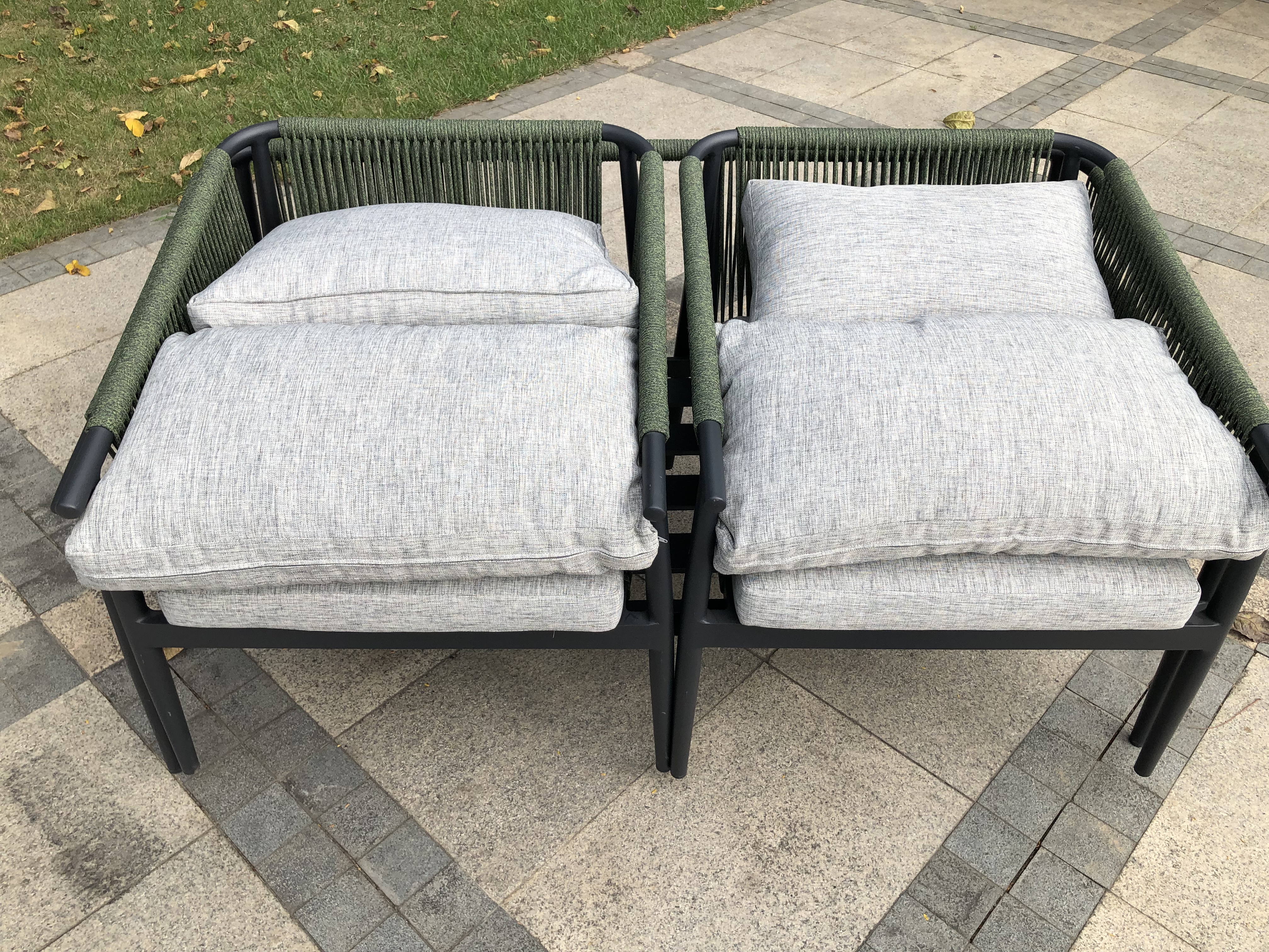 Commercial Sunproof Patio Sofa with Cushion