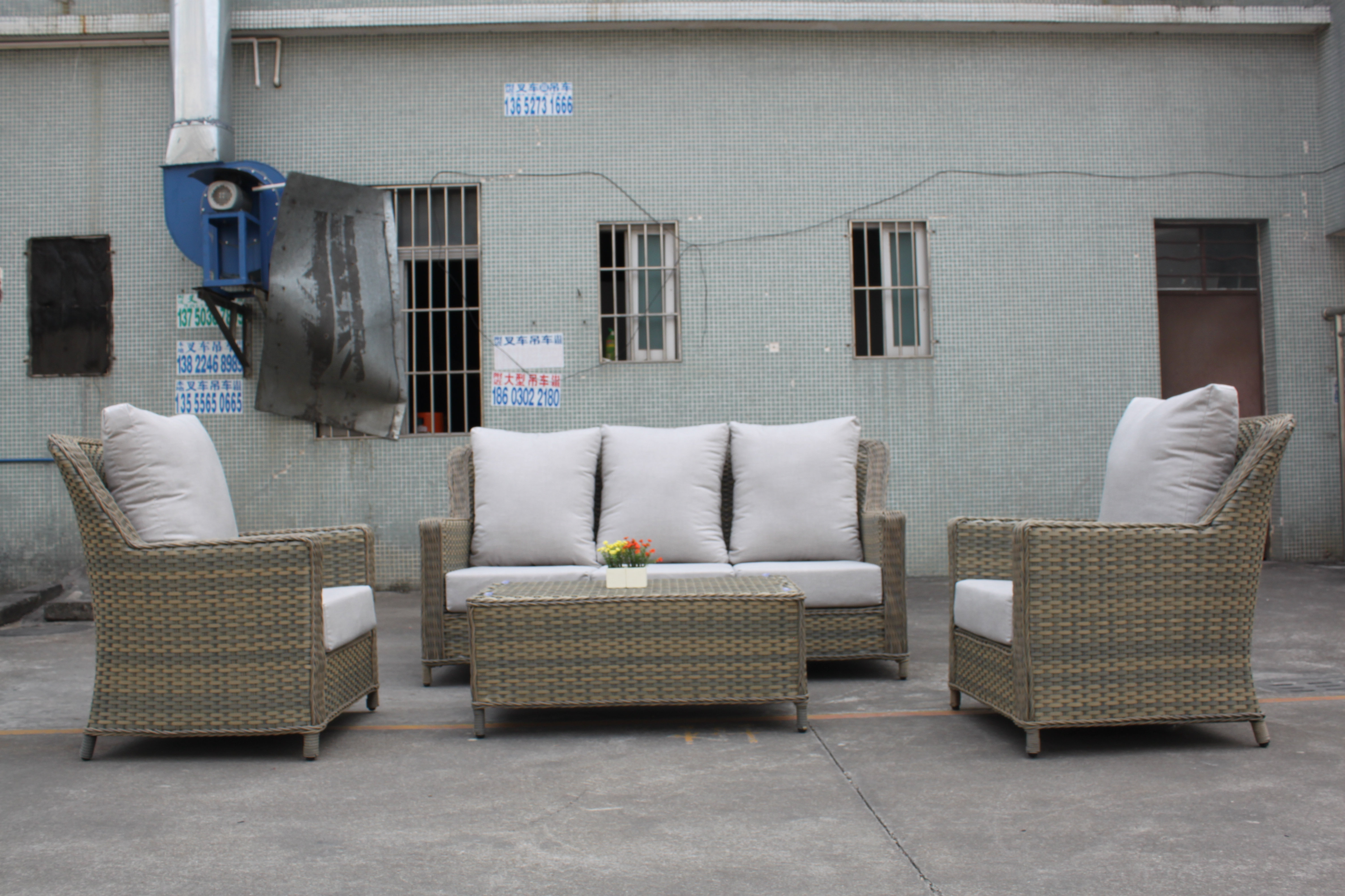 5-piece Outdoor Rattan Sofa with Cushion