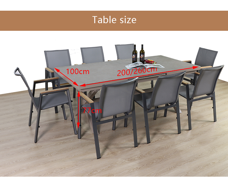 Extensible Outdoor Dining Set Size