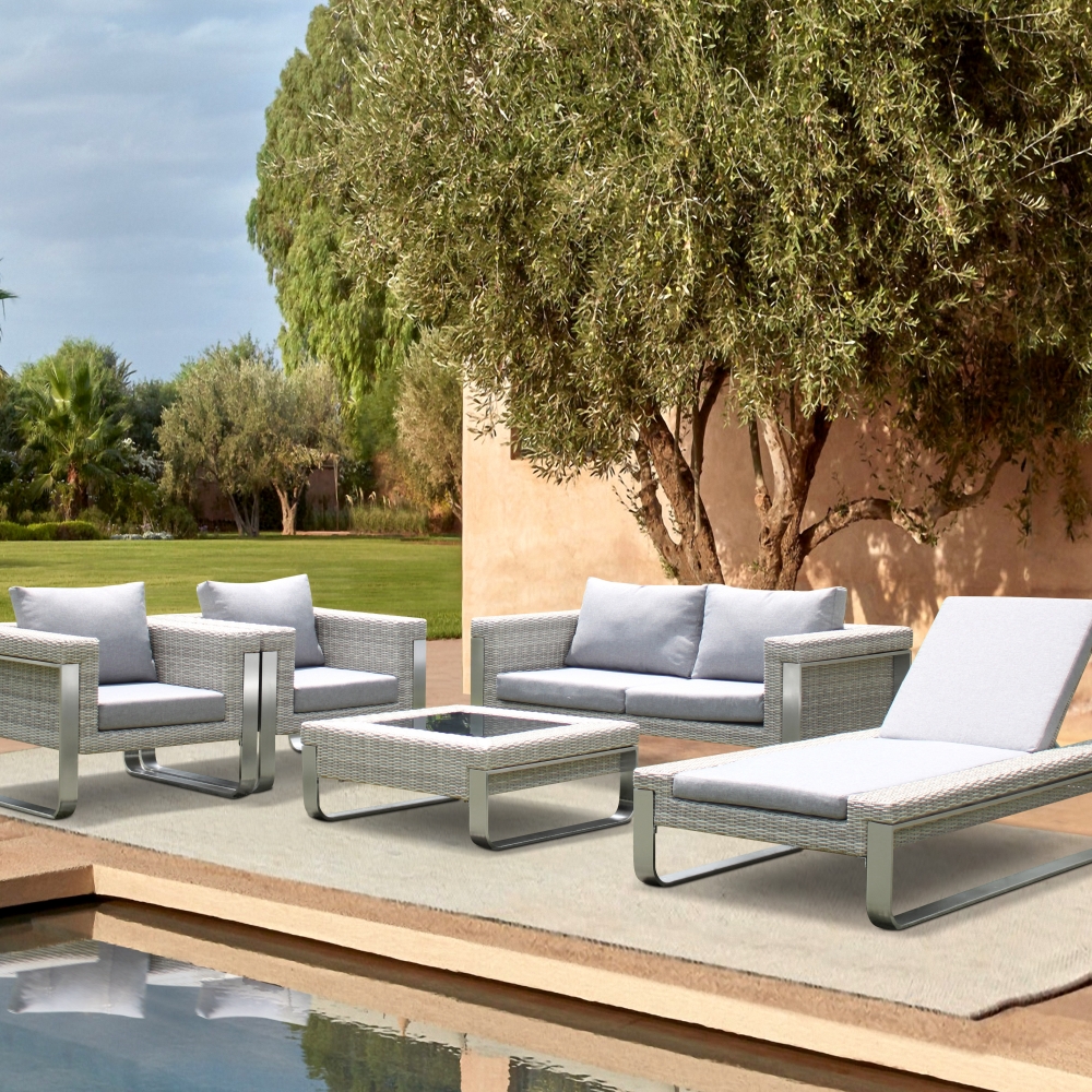 How to choose the right outdoor furniture material for the garden?