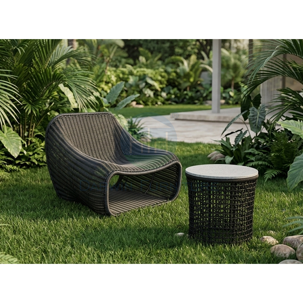 Luxury PE Rattan Lounge Chair