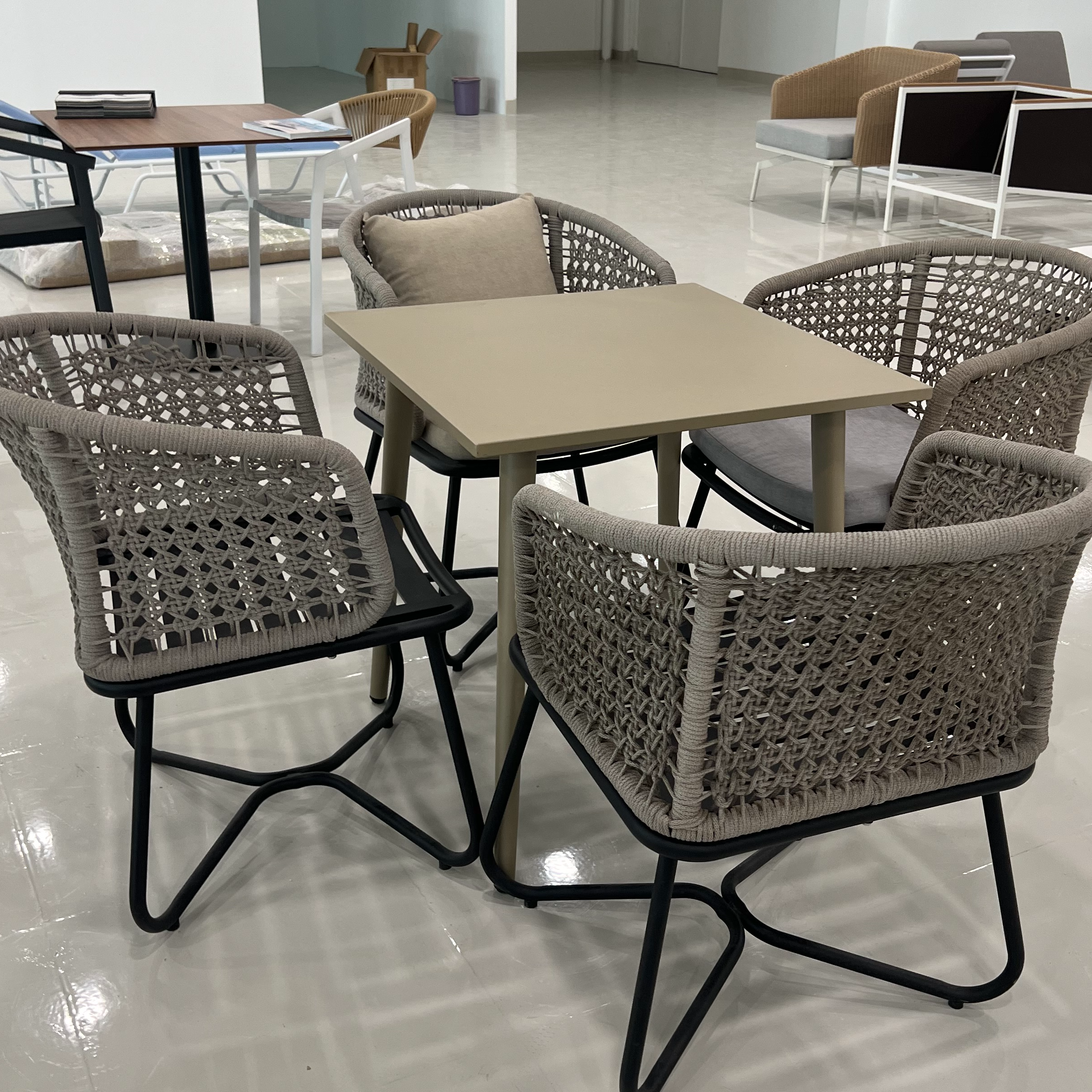 Outdoor Furniture Patio Dining Table And Chair